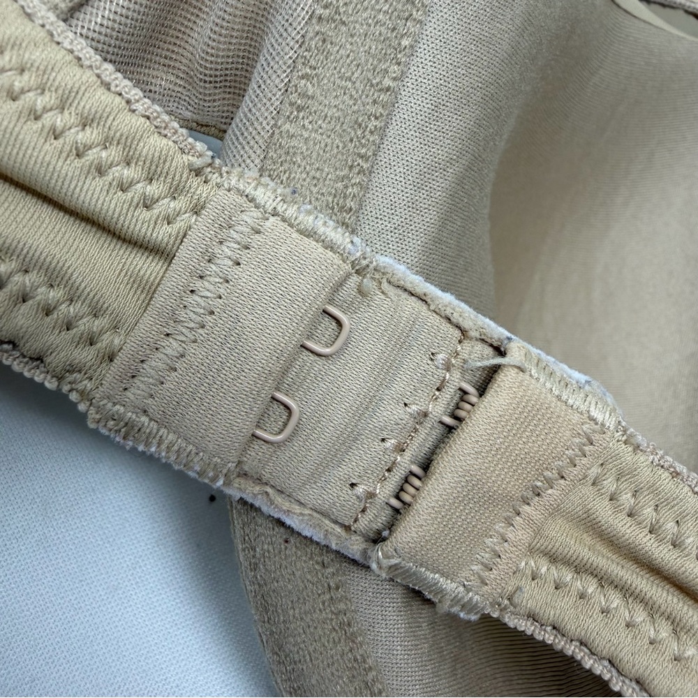 Maidenform Underwire Bra Bundle - image 3